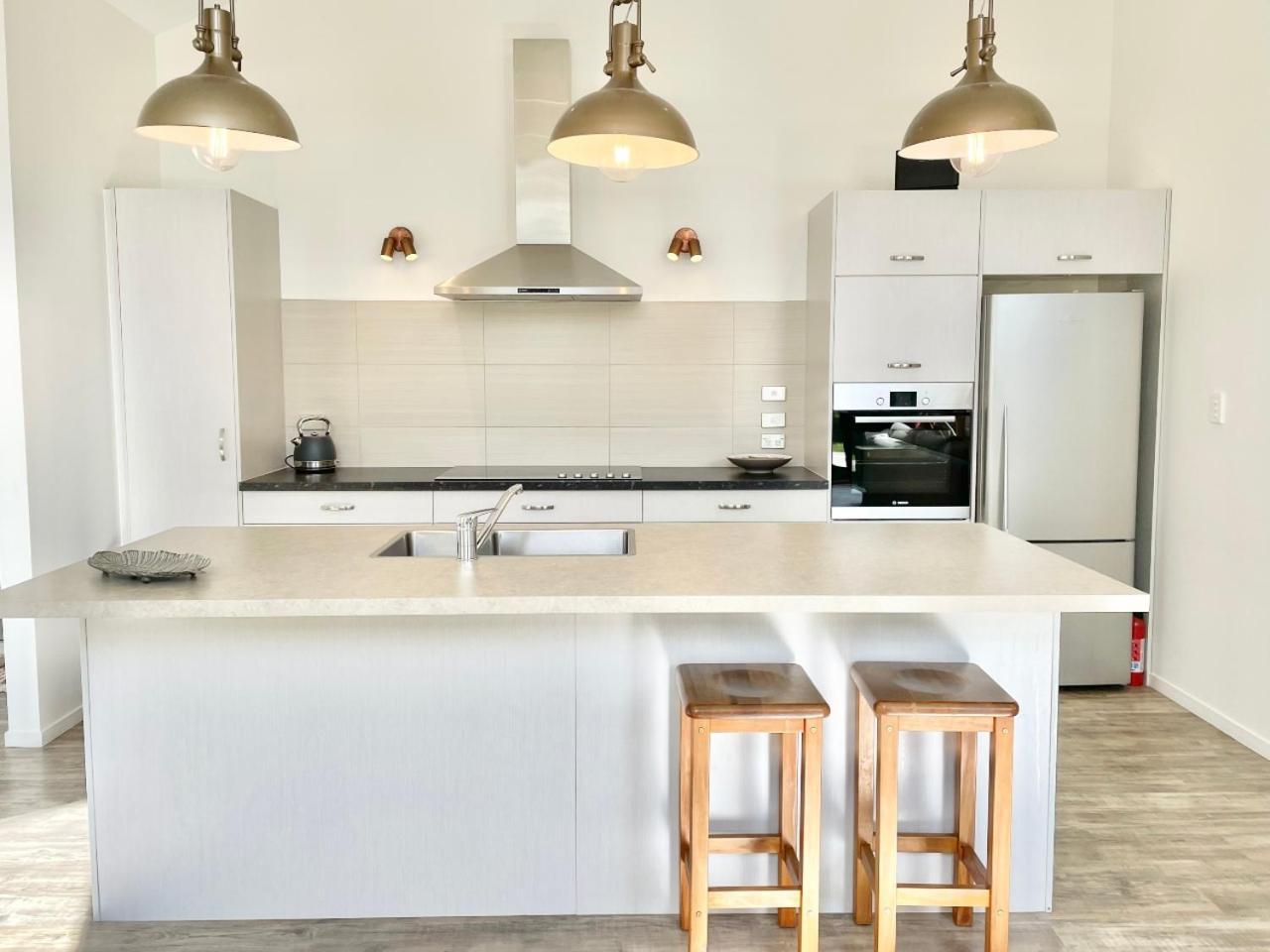 Getaway Waiheke- Stay Waiheke Oneroa 객실 사진