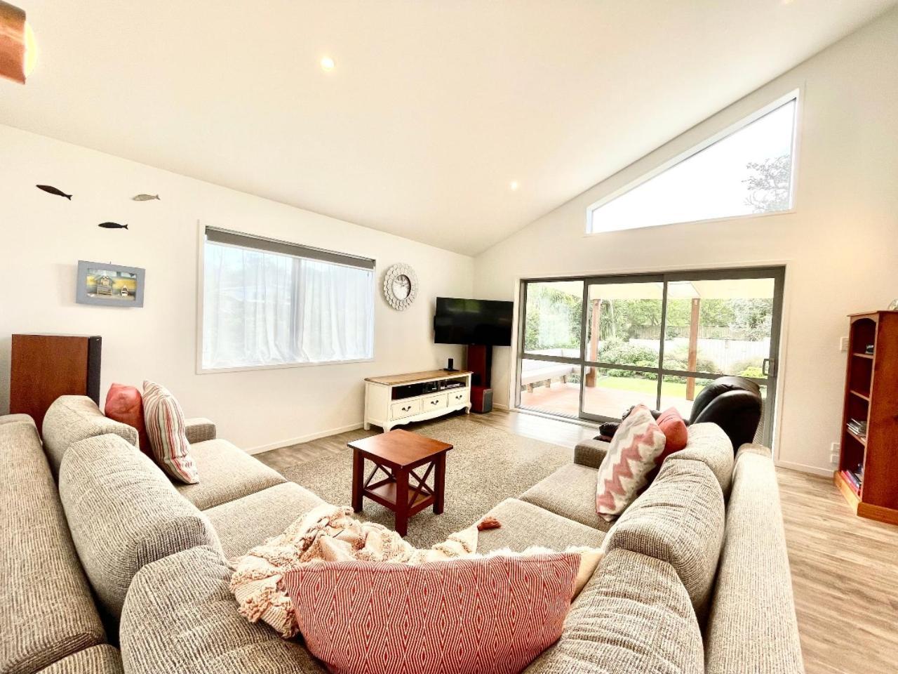 Getaway Waiheke- Stay Waiheke Oneroa 객실 사진